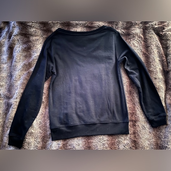 Sweater - Picture 2 of 3